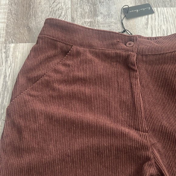 NWT Hunter & Brown Brown Corduroy pants size L - Picture 4 of 8